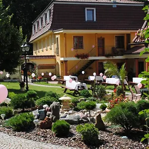 https://hotel-nosal.praguehotelsweb.com