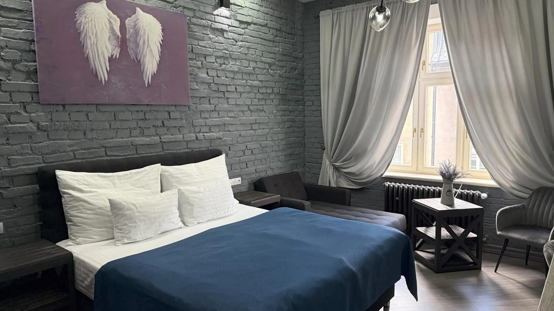 Residence Iron Cube 카를로비바리 0*,
