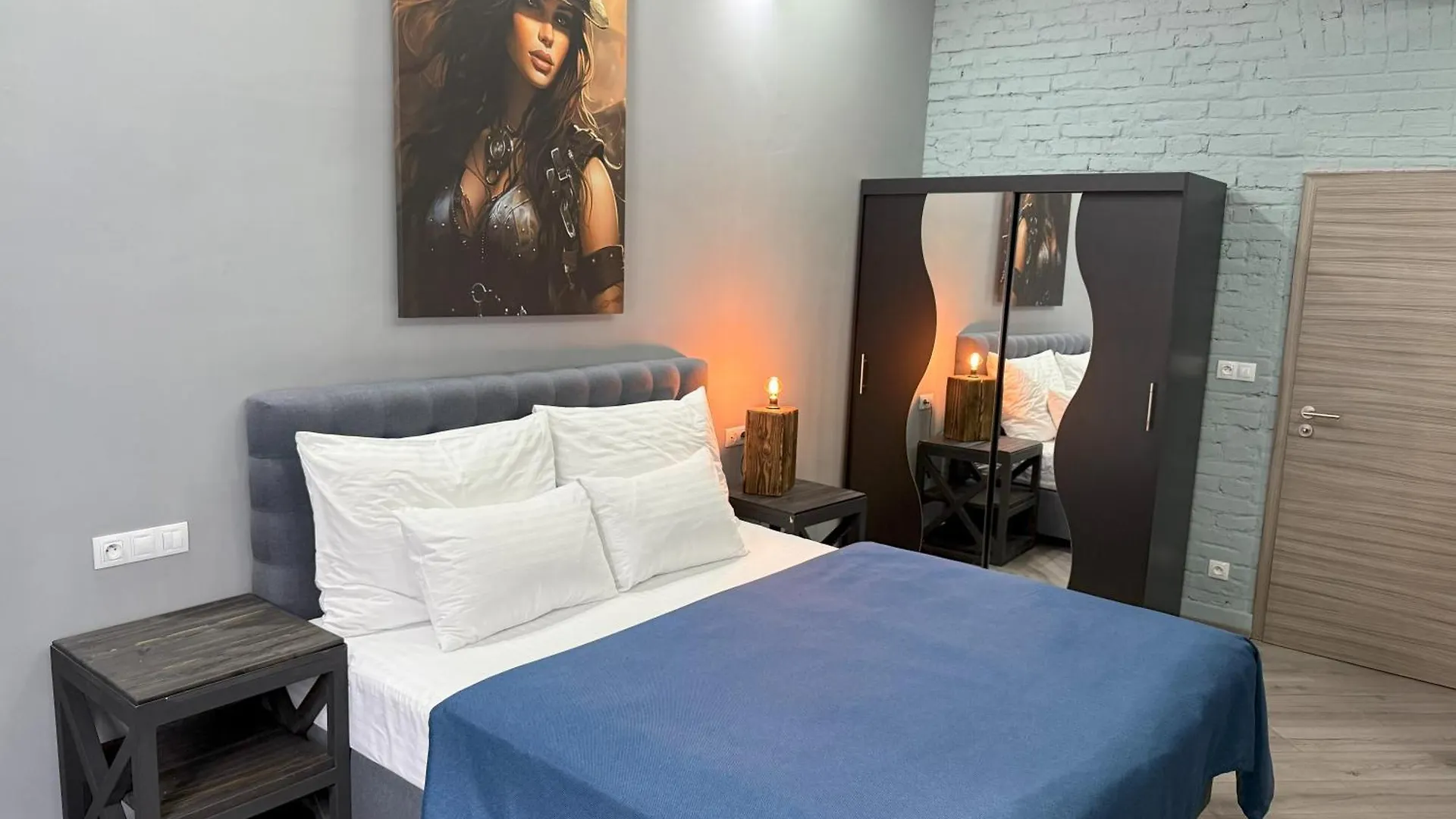 Residence Iron Cube Карловы Вары 0*,