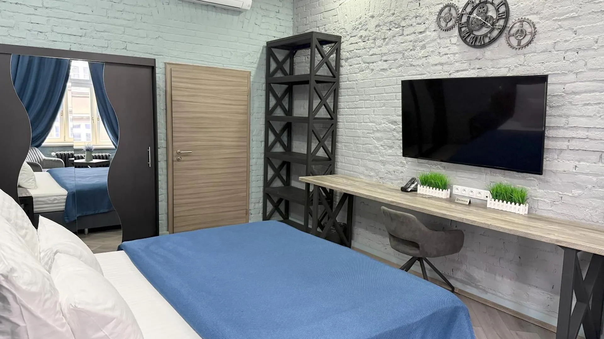 Residence Iron Cube Карловы Вары